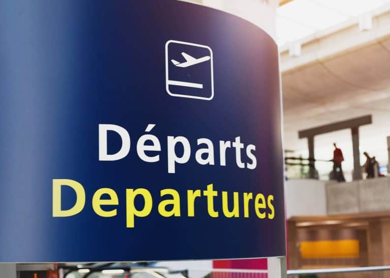 L’aéroport de Roissy CDG : tout ce qu’il faut savoir (contact téléphonique, terminaux, services, commerces, destinations low-cost, parkings)..